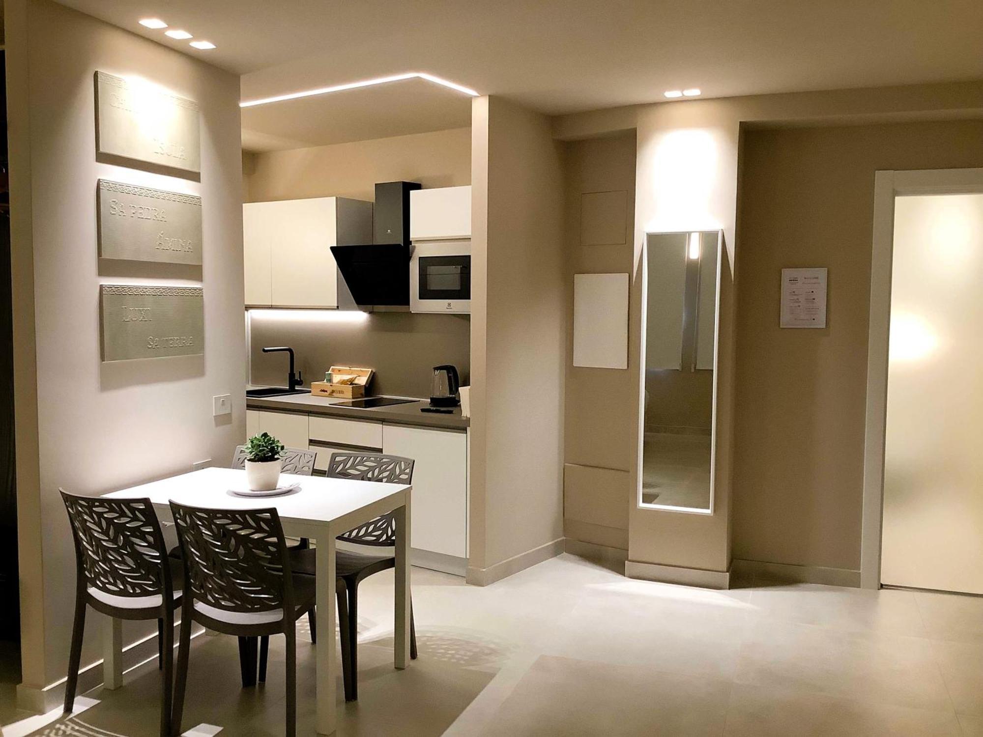 Su Coru 1 Apartment Cagliari Bagian luar foto
